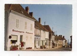 CPM 10 :  ERVY LE CHATEL  Le Centre Avec Boulangerie  1980   A    VOIR     !!!! - Ervy-le-Chatel