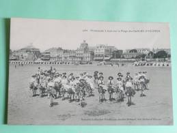 Promenades à Anes Sur La Plage Des Sables D´OLONNE - Sables D'Olonne