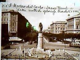 ROMA  PIAZZALE PORTA PIA  STATUA AL BERSAGLIERE E TRAM S1936   EE13210 - Lugares Y Plazas