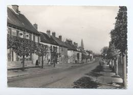 Noailles. Rue De Calais. - Noailles