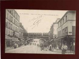 Paris XIXe Rue De Flandre Le Pont Du Chemin De Fer édit. E.V. N° 155 Animée Train Café  , Hotel Pont Du Pont De Flandre - Arrondissement: 19