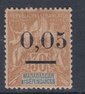 Madagascar N° 57 X ,   0.05 Sur 30 C. Type II, Trace De Charnière  Sinon   TB - Unused Stamps