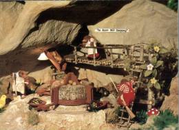 (789) Australia - Tasmania - The Mole Hill - Model Mole Display In Mole Creek - Autres & Non Classés