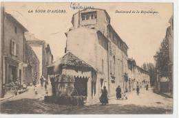 84 // LA TOUR D AIGUES   Boulevard De La République   ANIMEE - La Tour D'Aigues