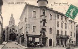 07-Bourg-Saint-Andéol- Place Du Marché-Ancienne Tour Et L'Eglise- Quincaillerie- Animée- Cpa - Bourg-Saint-Andéol