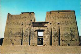 EDFU / EDFOU - Great Pylon Of Horus Temple / Le Grand Pylône Du Temple D'Horus - Circulée En 1971 - Idfu