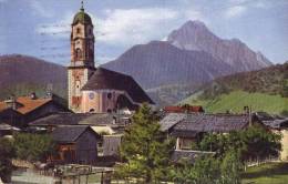 Blickauf Kirche Und Wetterstein - Mittenwald