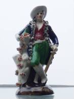 Gentilhomme Aux Fleurs, Porcelaine Polychrome XIXe Signée, Parfait état - Non Classificati