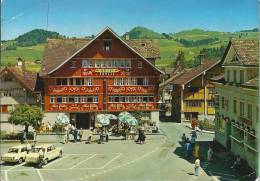 Appenzell. Landsgemeindeplatz. Hotel Säntis - Appenzell
