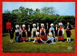 * PESSAC-Groupe Folklorique Lous Garounes(Enfants,Ados,Etc ...)-1987(Jeux TOURNEZ MANEGE Au Dos) - Pessac