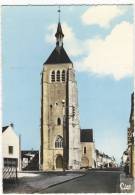 CHATEAUNEUF Sur LOIRE. - L'Eglise.  CPM Dentelée - Andere & Zonder Classificatie