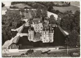 COMBREUX. - Vue Générale Du Château.  CPM Dentelée - Sonstige & Ohne Zuordnung