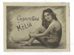 CHROMO EROTIQUE FEMMES PIN UP Cigarettes MELIA  : " Jolie Femme " - Melia