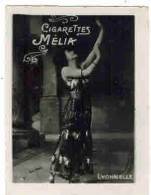 CHROMO EROTIQUE FEMMES ARTISTE PIN UP Cigarettes MELIA Photo Félix: " LYONNELLE  " - Melia