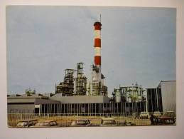 2ntj - CPSM N°11 - PAUILLAC - La Raffinerie - [33] - Gironde - Pauillac
