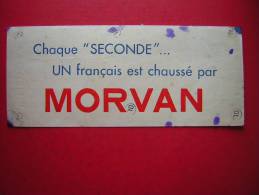 BUVARD  CHAQUE SECONDE UN FRANCAIS EST CHAUSSE PAR MORVAN  ATTENTION EN ETAT MOYEN - Kleding & Textiel