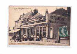 89 LAROCHE MIGENNES Café Du Centre, Route Nationale, Bien Animée, Automobile, Ed Hamelin 325, 190? - Laroche Saint Cydroine