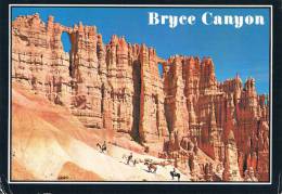 THE WALL OF WINDOWS - BRYCE CANYON NATIONAL PARK, UTAH - Horseback Trail Party Passing The Spectacular "Wall Of Windows" - Bryce Canyon