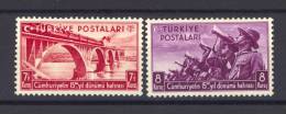 Turquie  -  1938  :  Mi  1032-33  * - Nuevos