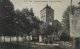 64 - SAUVETERRE-DE-BEARN  -  Place Des Tilleuls Animée - Sauveterre De Bearn