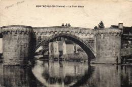 MONTMORILLON - Le Pont  Vieux - Montmorillon