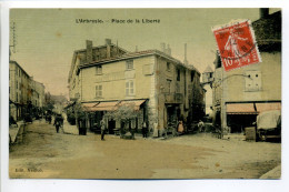 CPA : 69 - Rhône : L'Arbresle : Place De La Liberté : Animation , Hôtel Du Beaujolais , Voitures, Magasins : Colorisée - L'Abresle