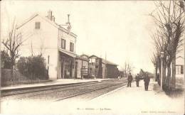 CESSON - La Gare Avec TRAIN Qui Arrive - Carte Animée, Bon état - Cesson