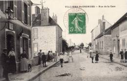 VILLIERS-SAINT-GEORGES RUE DE LA GARE TRES ANIMEE - Villiers Saint Georges