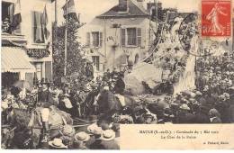 MAULE - Cavalcade Du 7 Mai 1911. Le Char De La Reine - Maule