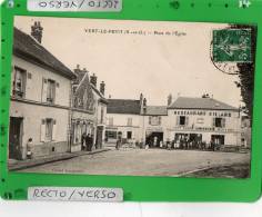 VERT LE PETIT PLACE DE L'EGLISE - Vert-le-Petit