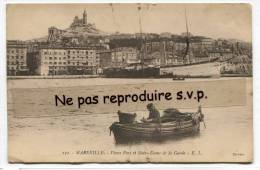 - 131 - MARSEILLE - Vieux Port - Magnifique, Pêcheur Dans Sa Barque, Notre Dame De La Garde, écrite, 1915, BE, Scans. - Oude Haven (Vieux Port), Saint Victor, De Panier
