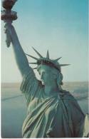 Statue Of Liberty Close-up, New York City Harbor, C1960s Vintage Postcard - Statue De La Liberté
