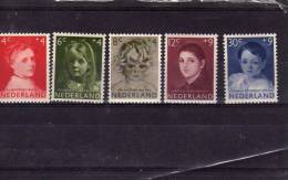 Pays-Bas (195) - "Portraits D'Enfants" Neufs* - Unused Stamps