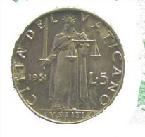 Vatican PAPAL   PIUS XII 5 LIRE   1951 USED - Vatican
