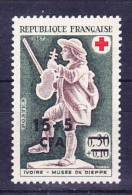 Réunion CFA N°379 Neuf Sans Charniere - Unused Stamps