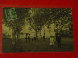 Delcampe - NIEVRE-1836-GUERIGNY-AVENUE DES ABBES-ANIMEE - Guerigny