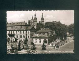 Fulda - Bonifatius Denkmal Und Hauptwache ( Animée ) - Fulda