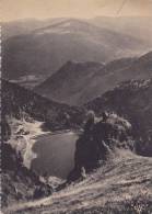 Cp , 68 , MUNSTER , La Vallée , Vue Du Hohneck Sur Le Lac De Schiessrothried - Munster