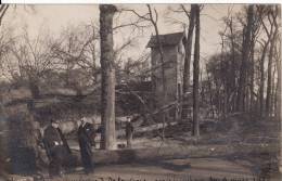 Carte Postale Photo De BEAUVAIS (Oise) Boulevard De La Gare Après Le CYCLONE Du 4 Mars 1912  Photo GATELET -VOIR 2 SCANS - Beauvais