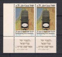 Israel 1986 Ph Nr 1030 Pair  50th Anniversary Of Israel Broadcasting  MNH With  TAB MNH (a3p12) - Ungebraucht (mit Tabs)