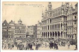 E1589 - Bruxelles - La Grand' Place Un Dimanche Matin *marché* - Markten