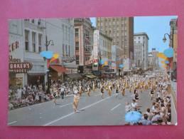Tennessee > Memphis  Main Street Cotton Carnival Parade         --ref 874 - Memphis