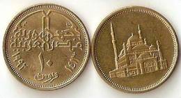 Egypt  10 Piastre 1992 - Egypte