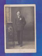 CPA Photo - COMMENTRY - Un Jeune Homme - Photo Case - Commentry