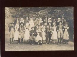 49 Carte Photo Groupe Habillé En Bretons,  Jour De Fête ,  Cachet Du Photographe Biehly  Chalonnes Sur Loire - Chalonnes Sur Loire