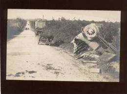 49 Carte Photo  Accident De Voiture Cachet Du Photographe Biehly  Chalonnes Sur Loire , Quel Bourg ? - Chalonnes Sur Loire