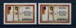 Lot 32 - B 11 - Dominique** N° 656/657 - Ann. De La Reine-mère Elizabeth - Dominica (1978-...)