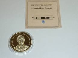 MONNAIE - LES PRESIDENTS FRANCAIS - LE GENERAL DE GAULLE 1890-1970 + Certificat - Militaire Médaille (C.C) - Commemoratives