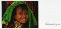 Kayan Birmanie, Fillette Avec Collier Laiton, Femme Girafe,Patrick Bertrand,format 21x10,5 Cm - Other & Unclassified