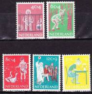 1959 Kinderzegels NVPH 731 / 735 Postfrisse Serie - Unused Stamps